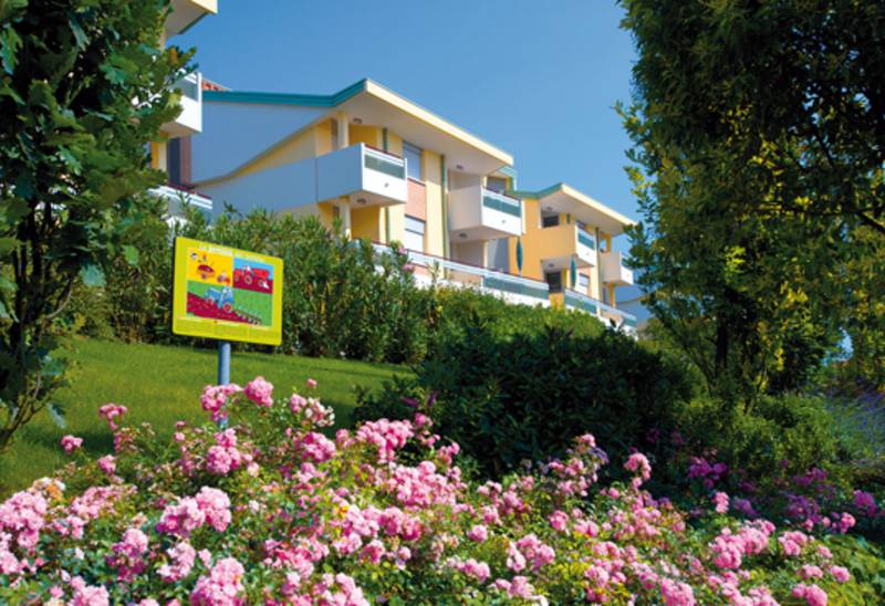 Aparthotel & Villaggio Planetarium